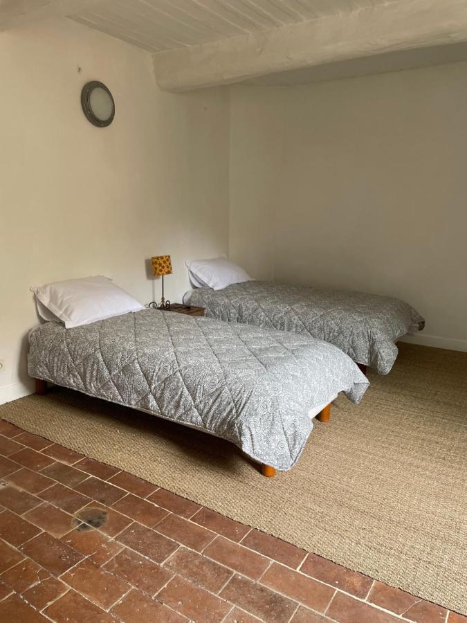 Le Petit Egregore, Patio Et Climatisation Lauris Exterior foto